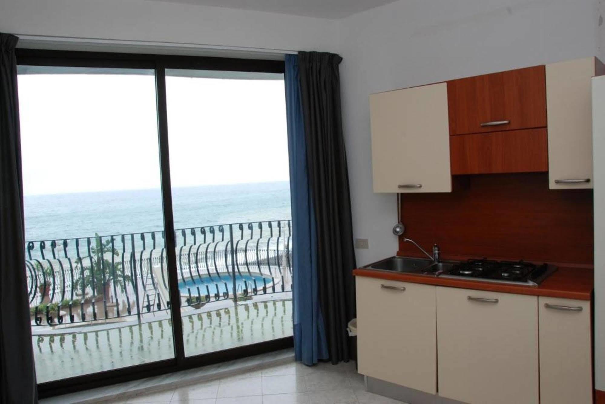Sporting Club 4* Altavilla Milicia